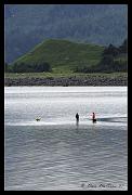 beach-stroll_7573